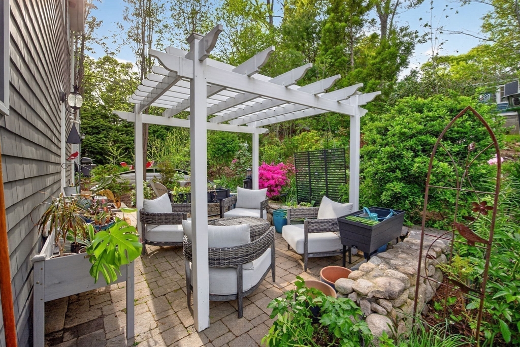73 Pimlico Pond Property Photo 27