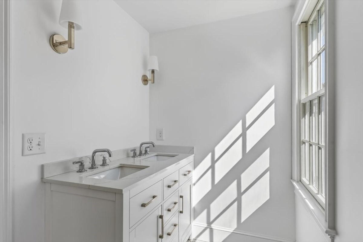 3 Hollyhock Ln. Property Photo 15
