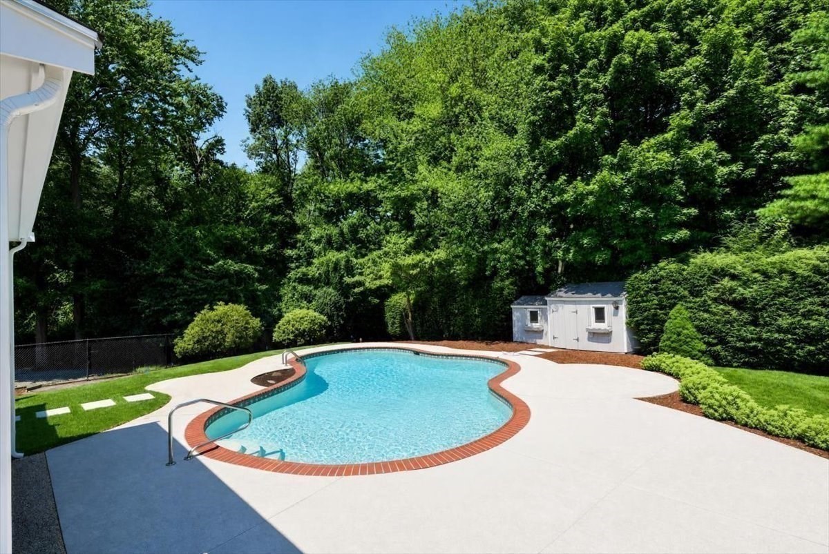 3 Hollyhock Ln. Property Photo 22
