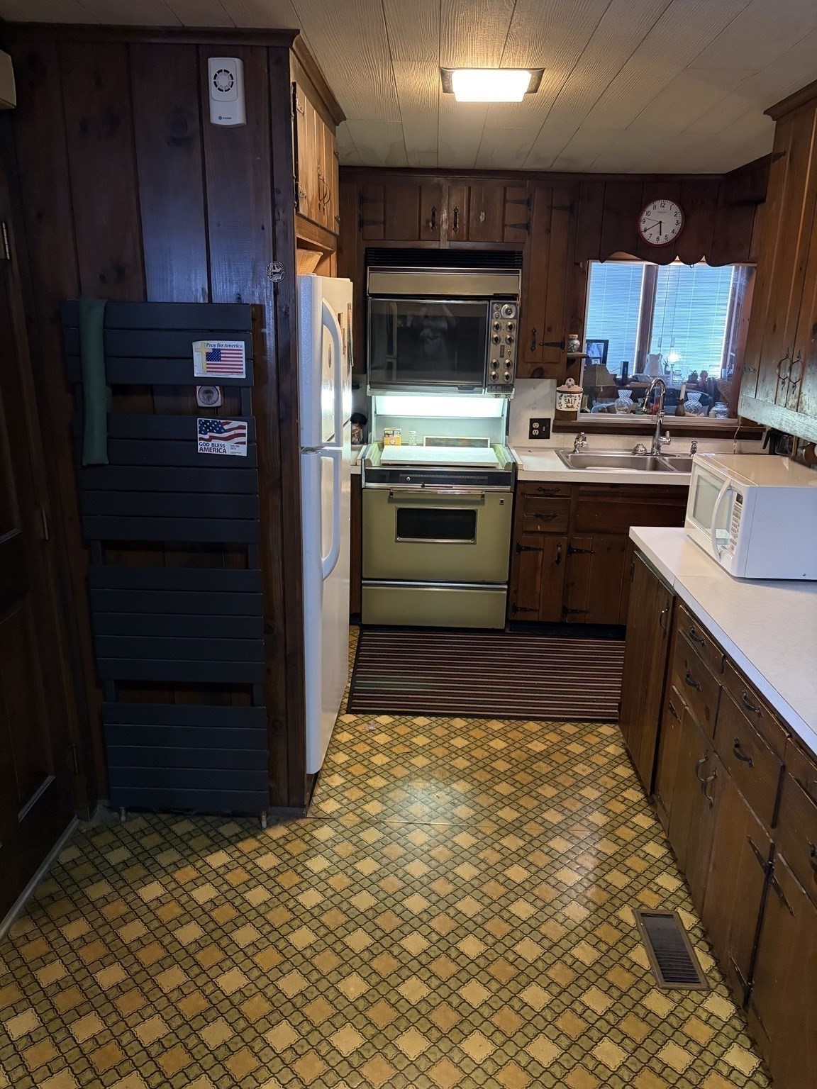 126 Main Street Property Photo 6