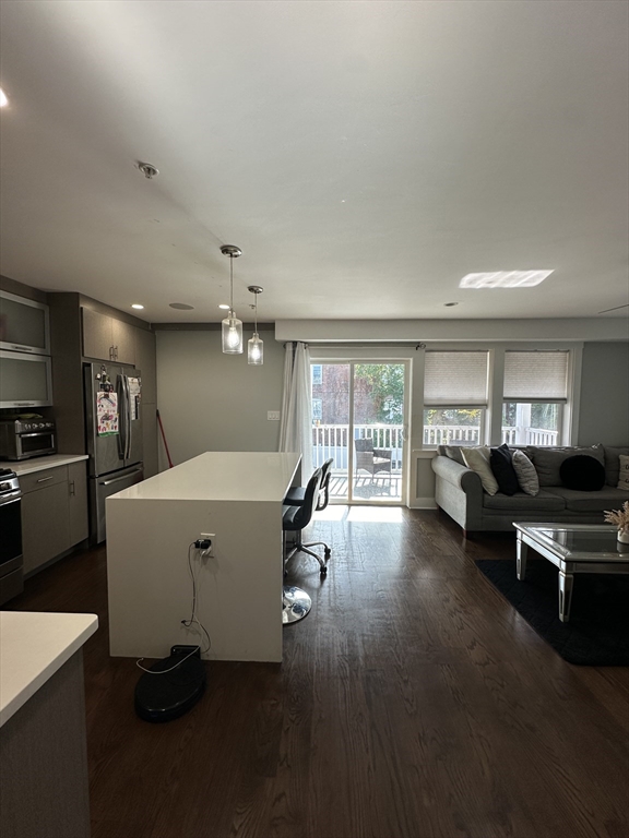 13 Ruthven St # 2 Property Photo 1
