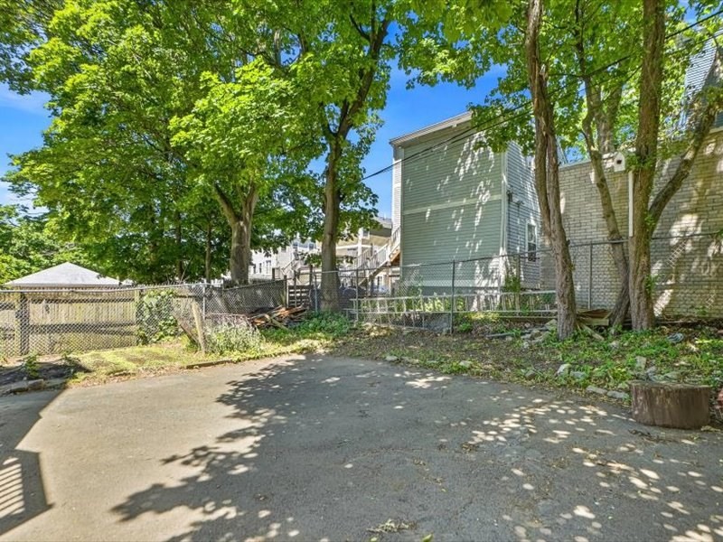 25 Wheatland Ave Property Photo 7