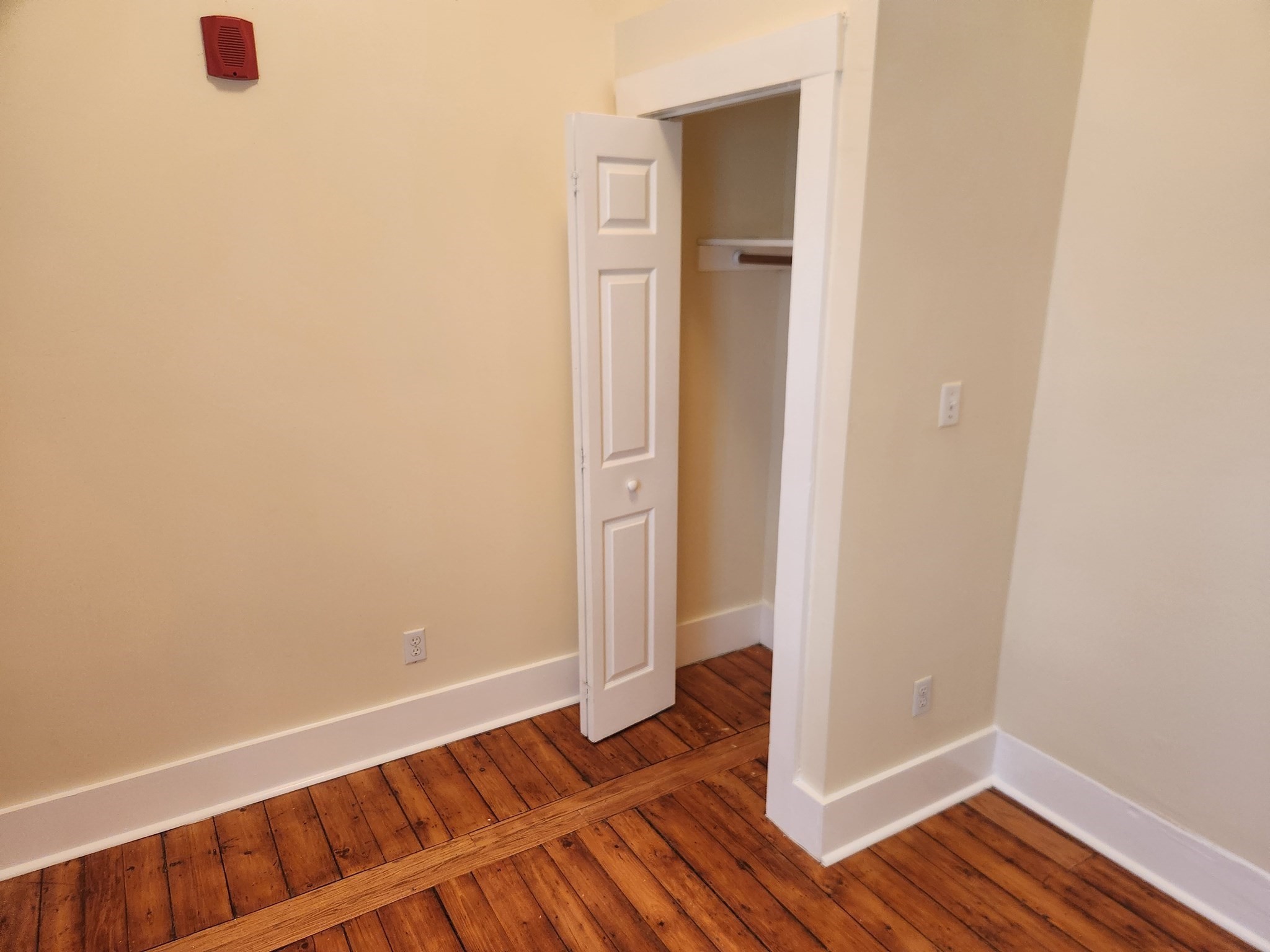 22 Centennial Place # 2 Property Photo 6