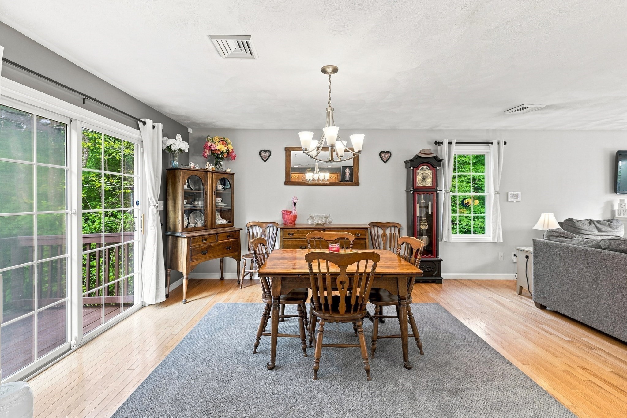 793 Montgomery Property Photo 14
