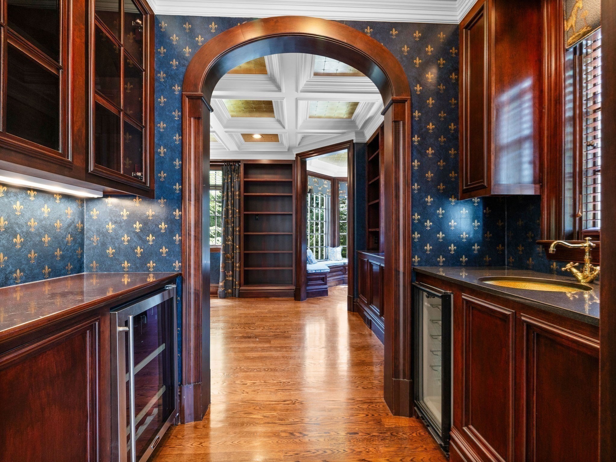 20 Longmeadow Drive Property Photo 8