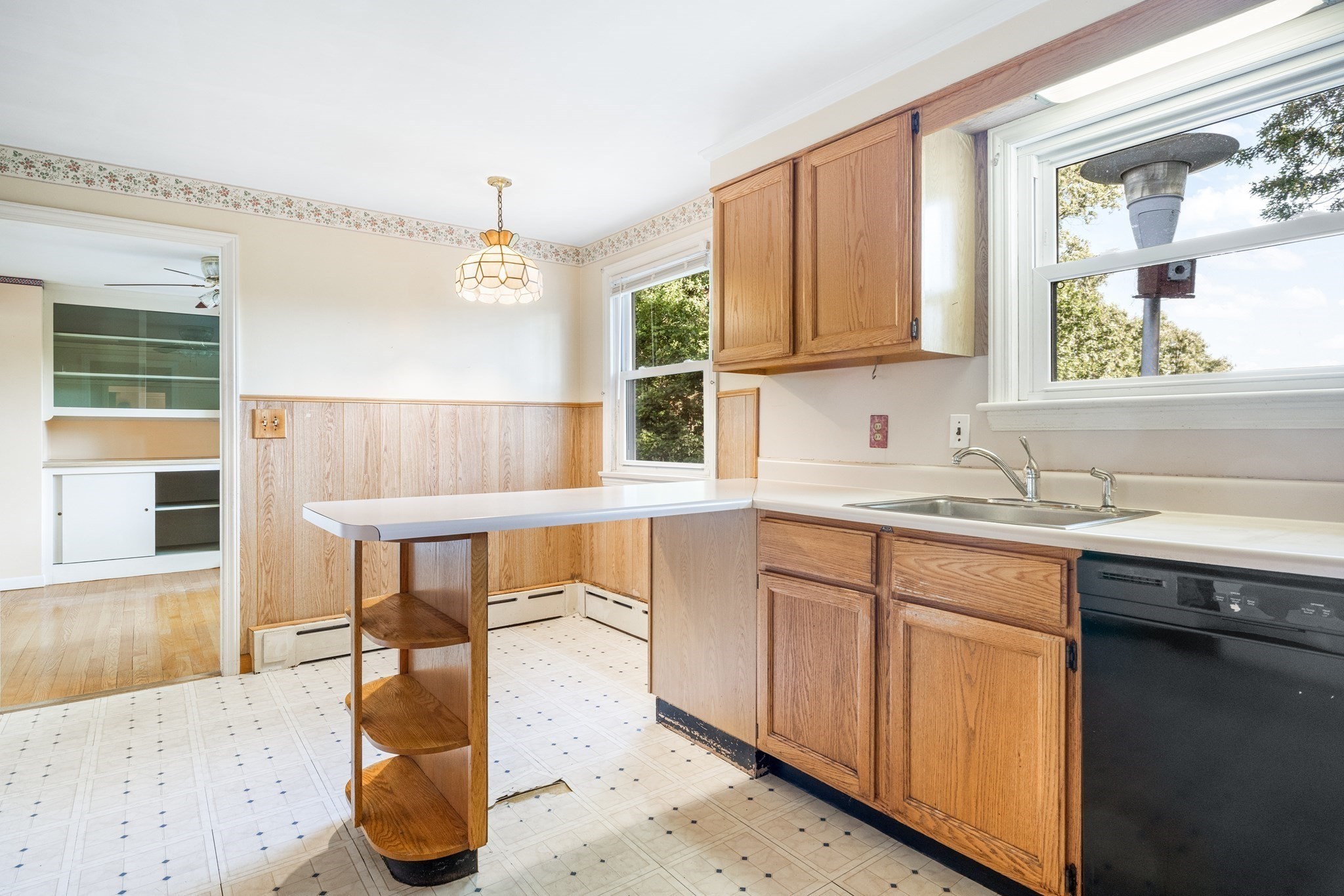 45 Indian Hill Rd Property Photo 14