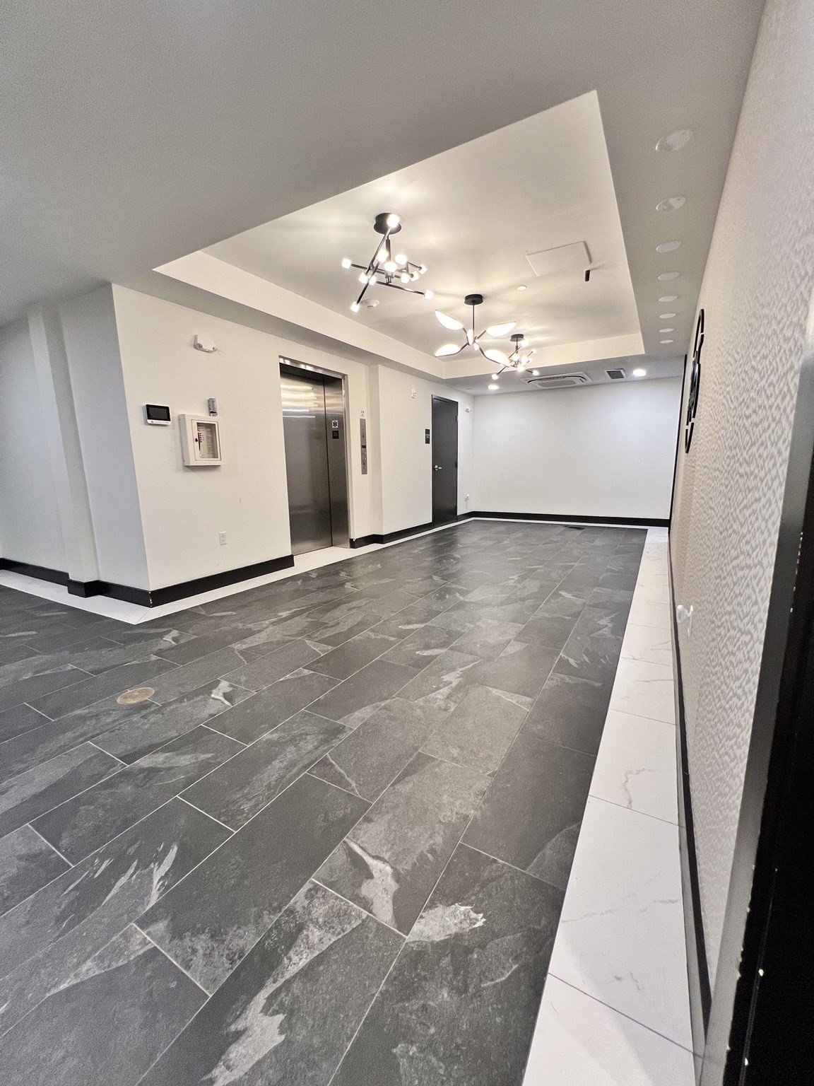 395 Alewife Brook Pkwy # 2h Property Photo 4