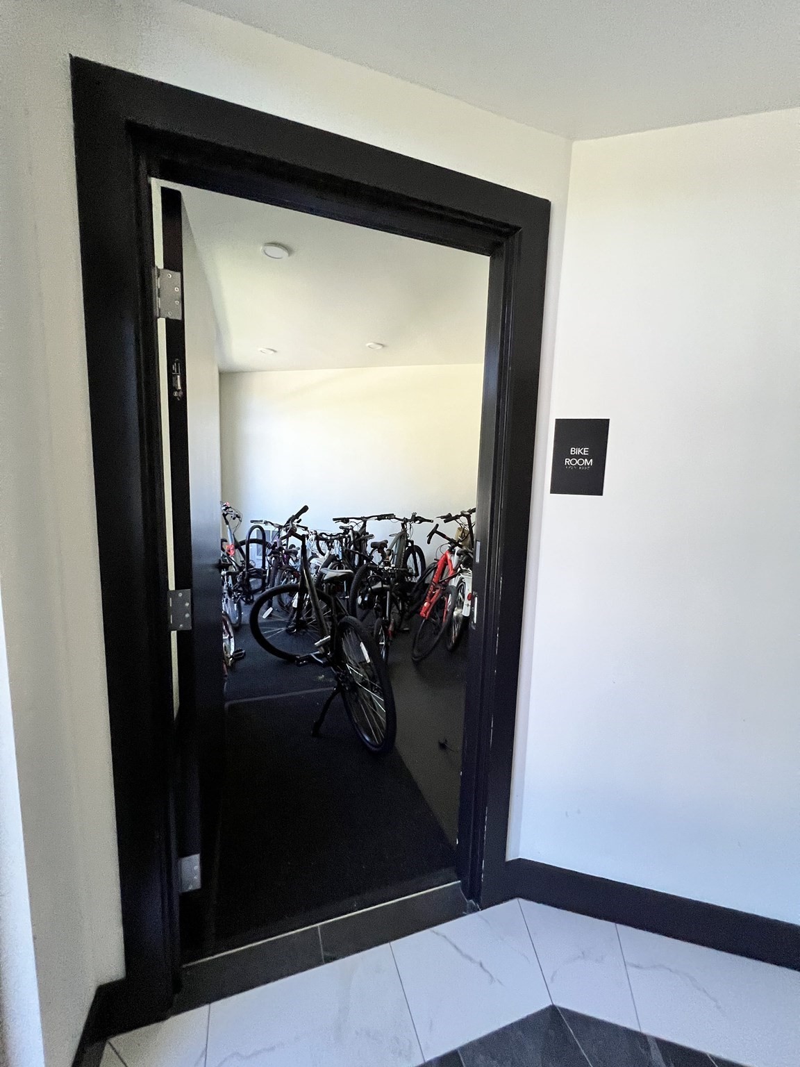 395 Alewife Brook Pkwy # 2h Property Photo 19