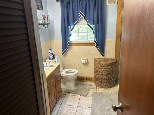 7 Villa Avenue Property Photo 7
