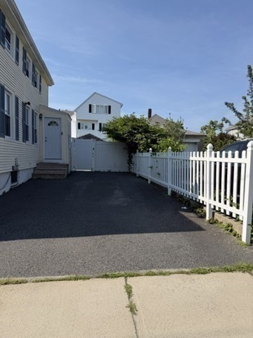 245 Clifford St Property Photo 2