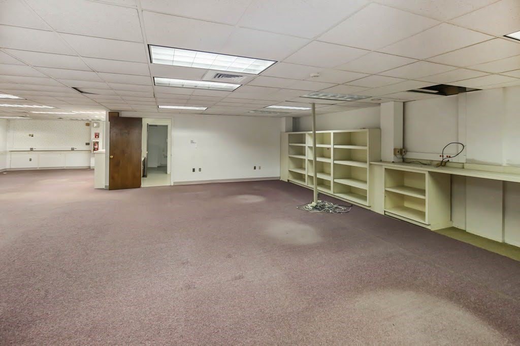1 N Main St Property Photo 22