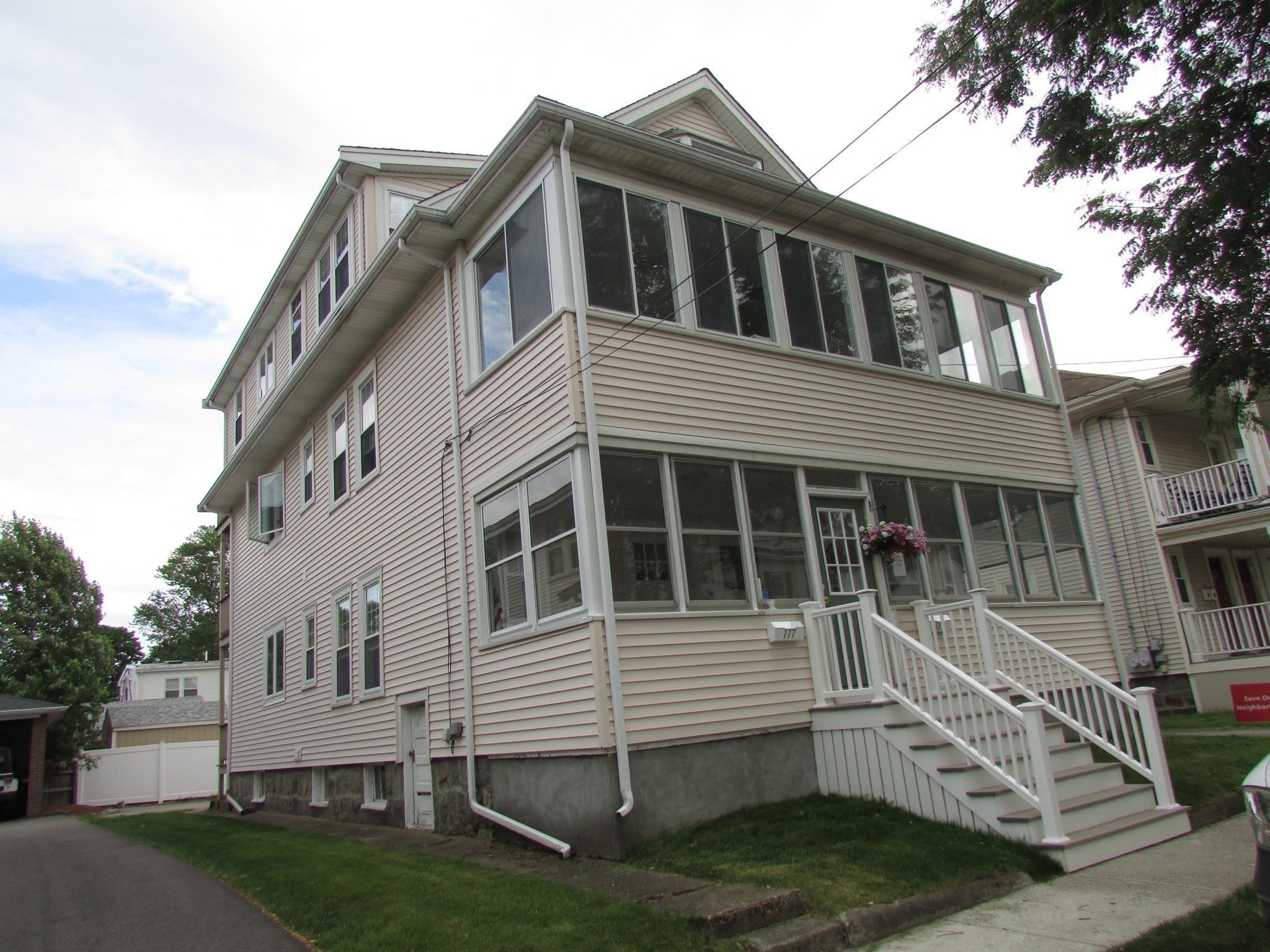 115 East Elm Avenue # 115 Property Photo 1