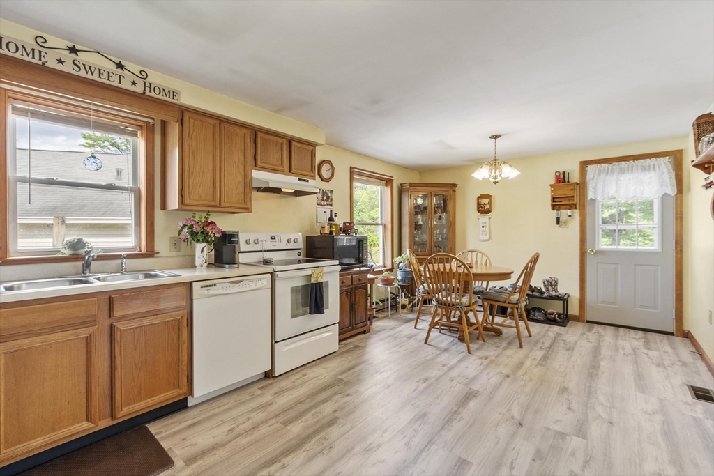 31 Brookside Rd Property Photo 26