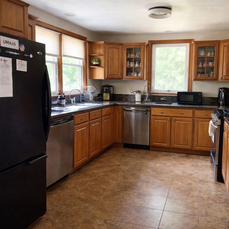 330 Newman Ave Property Photo 6