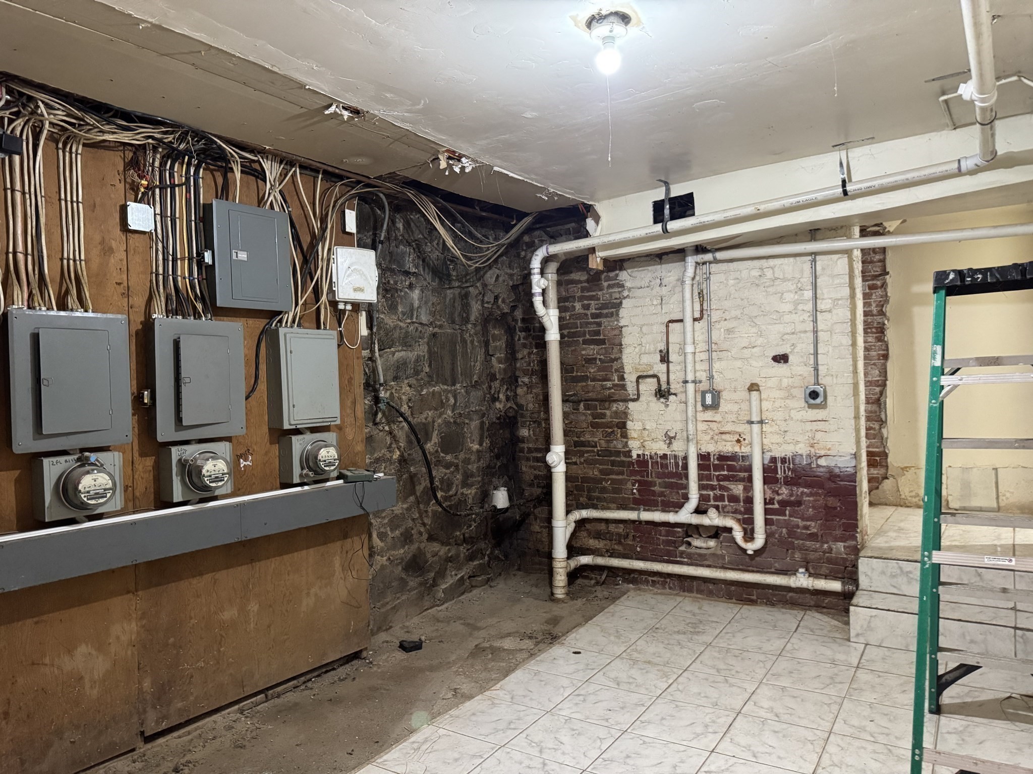 34 Gardner Street Property Photo 20