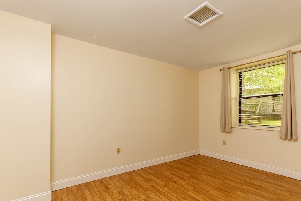 593 Main Street Property Photo 5