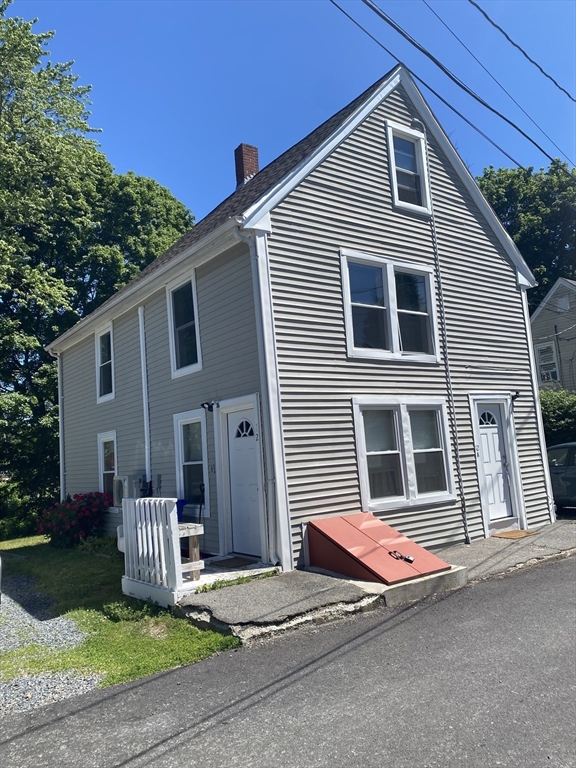 12 Campbell Ct Property Photo 1