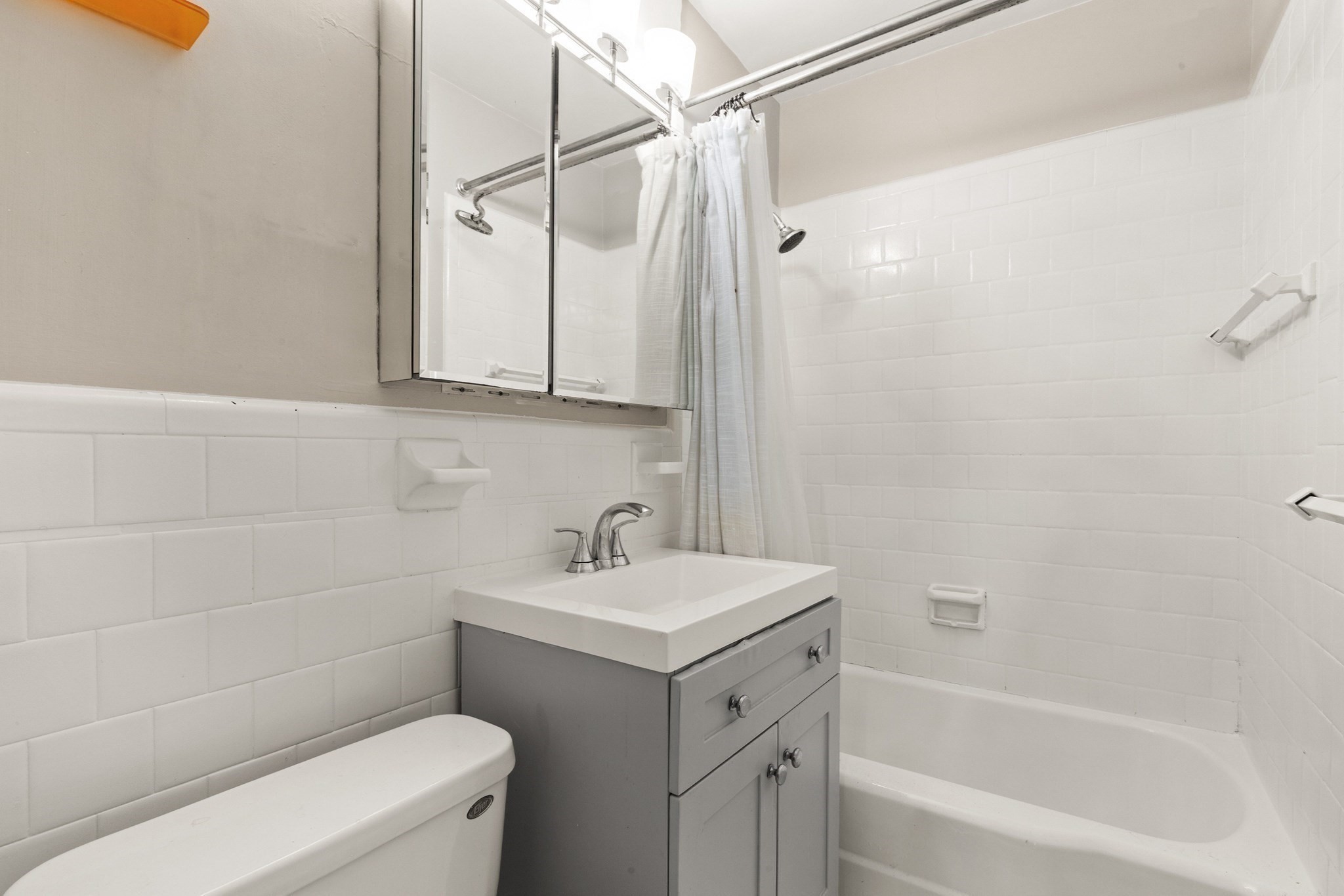 78 Phillips St # 3 Property Photo 19