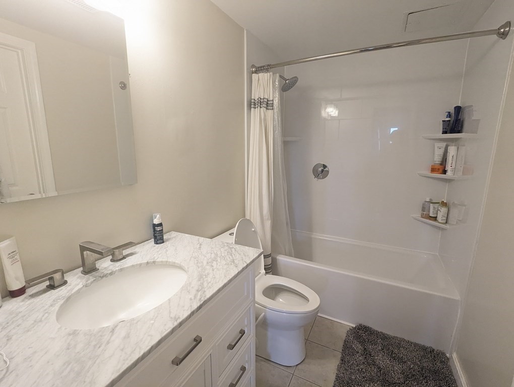 165 Cottage St # 704 Property Photo 5