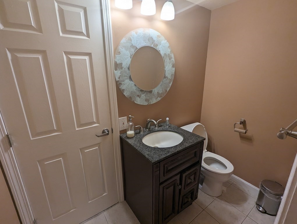 165 Cottage St # 704 Property Photo 6