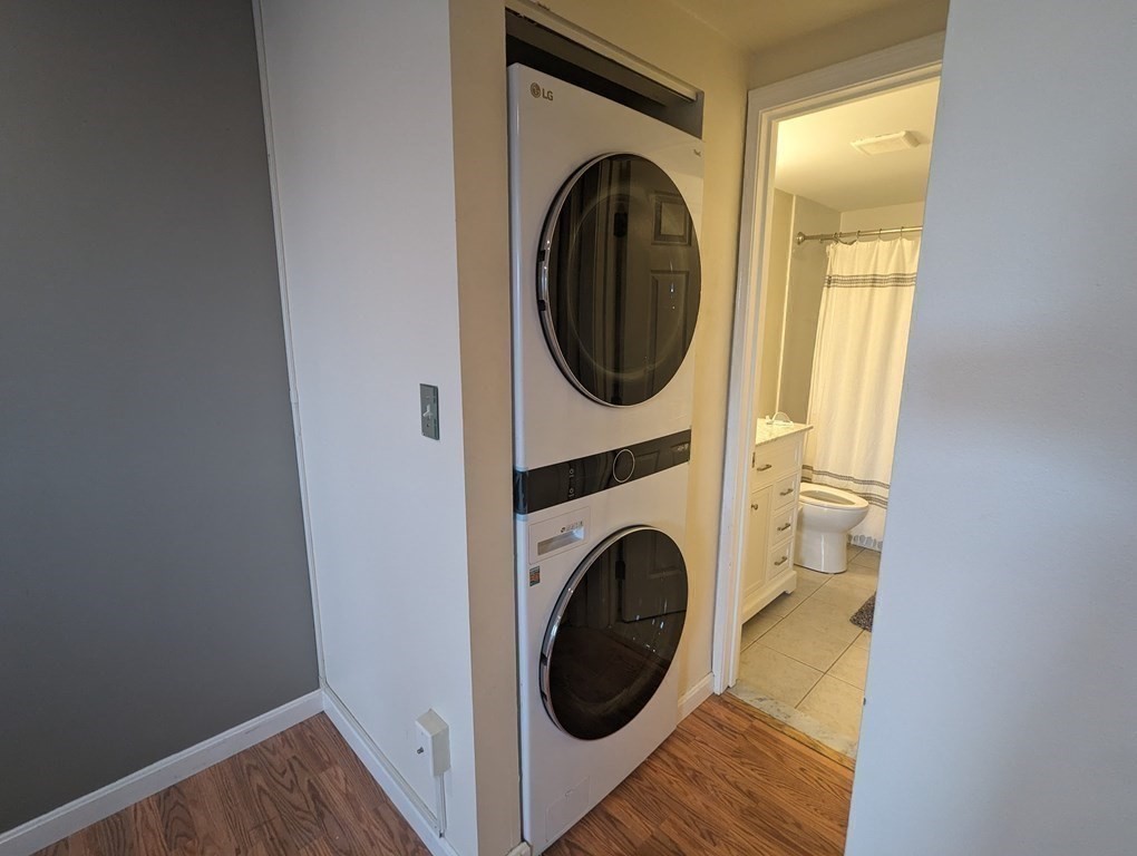 165 Cottage St # 704 Property Photo 14