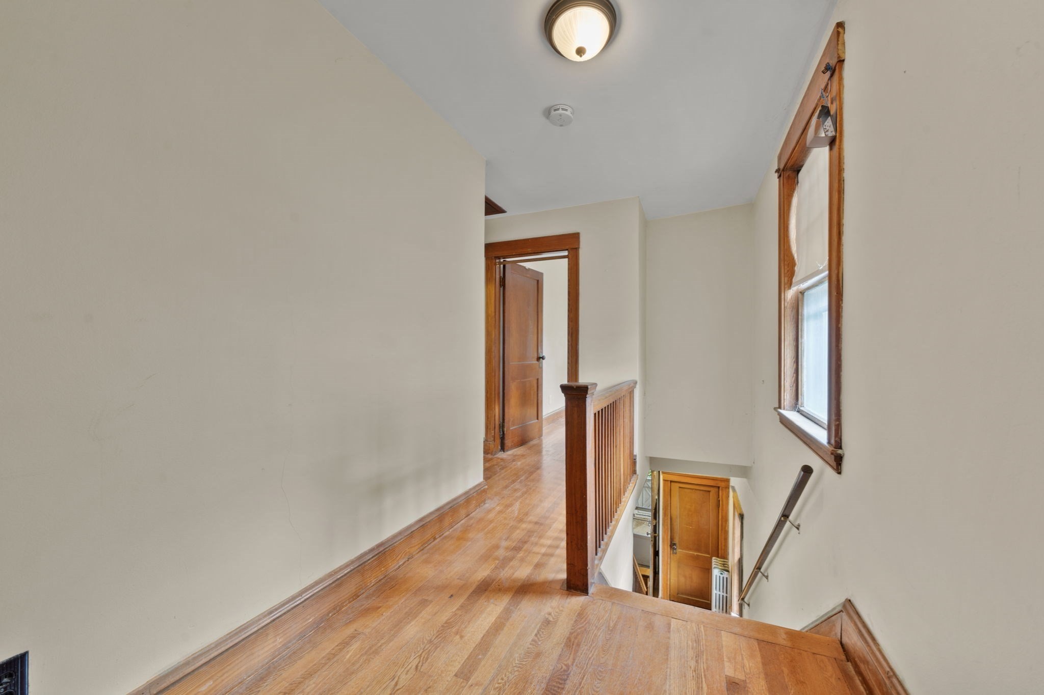 242 Lincoln Street Property Photo 12