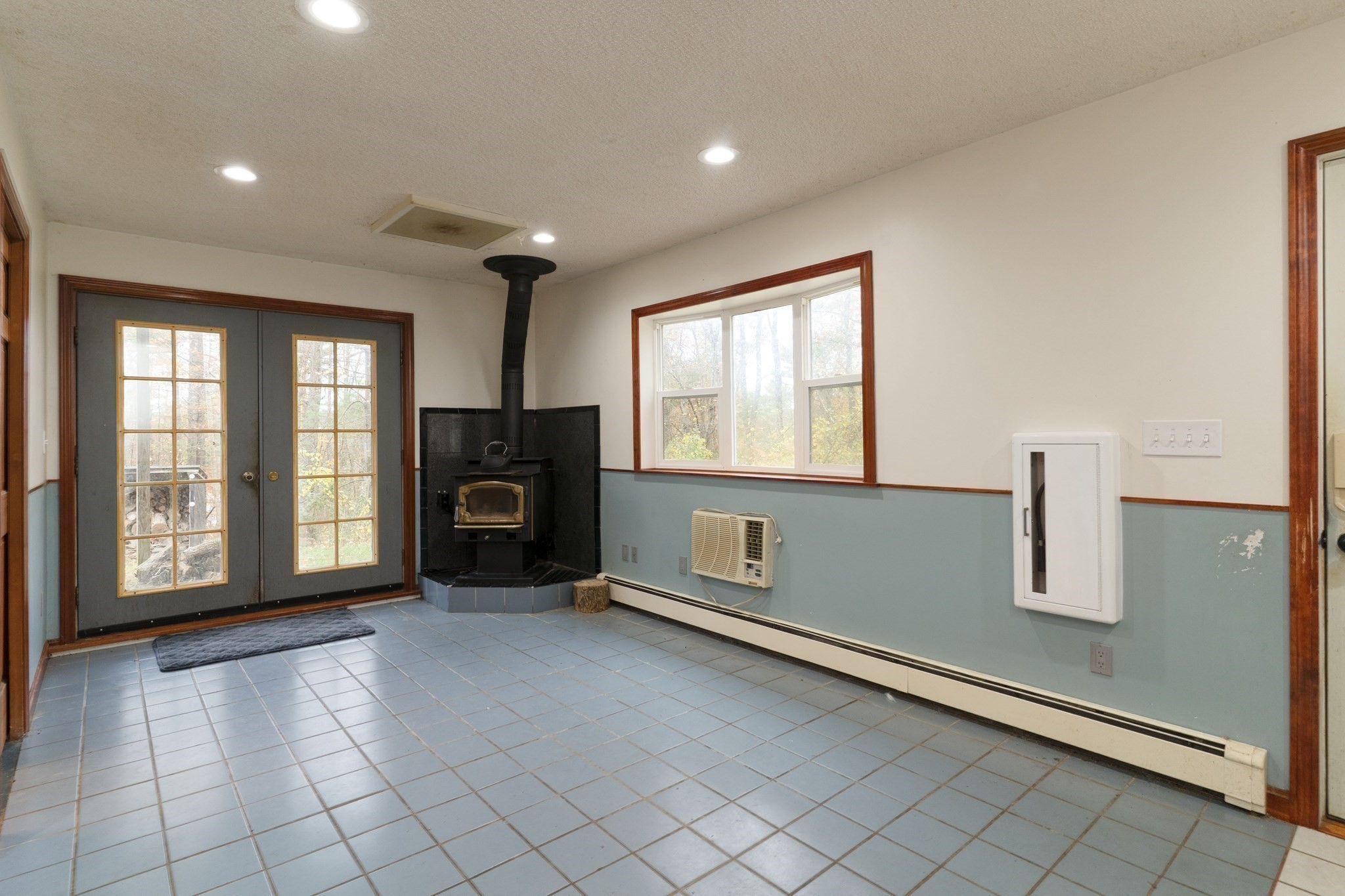 68 Lyon Rd Property Photo 33