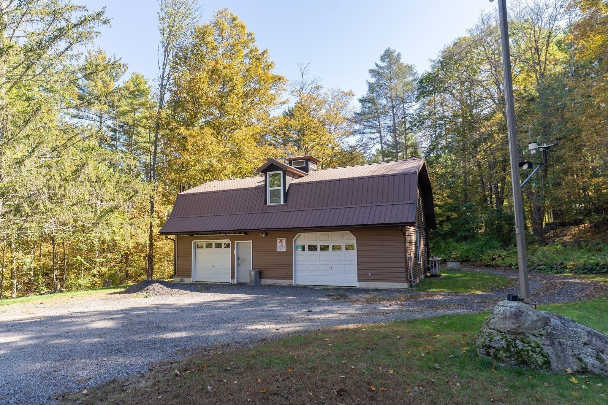 68 Lyon Rd Property Photo 37