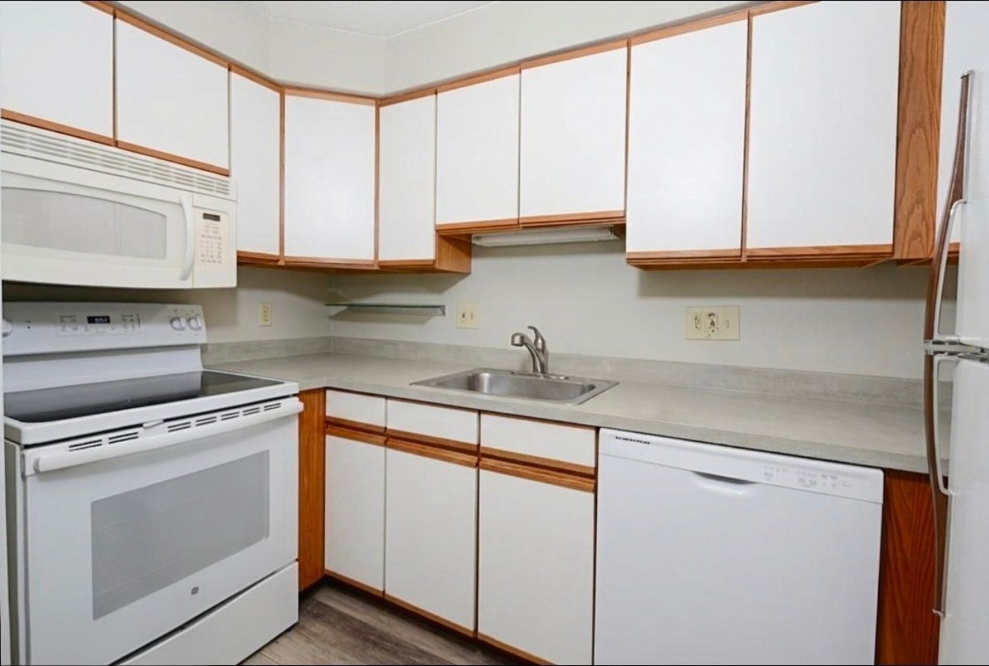 325 Plantation St # 213 Property Photo 10