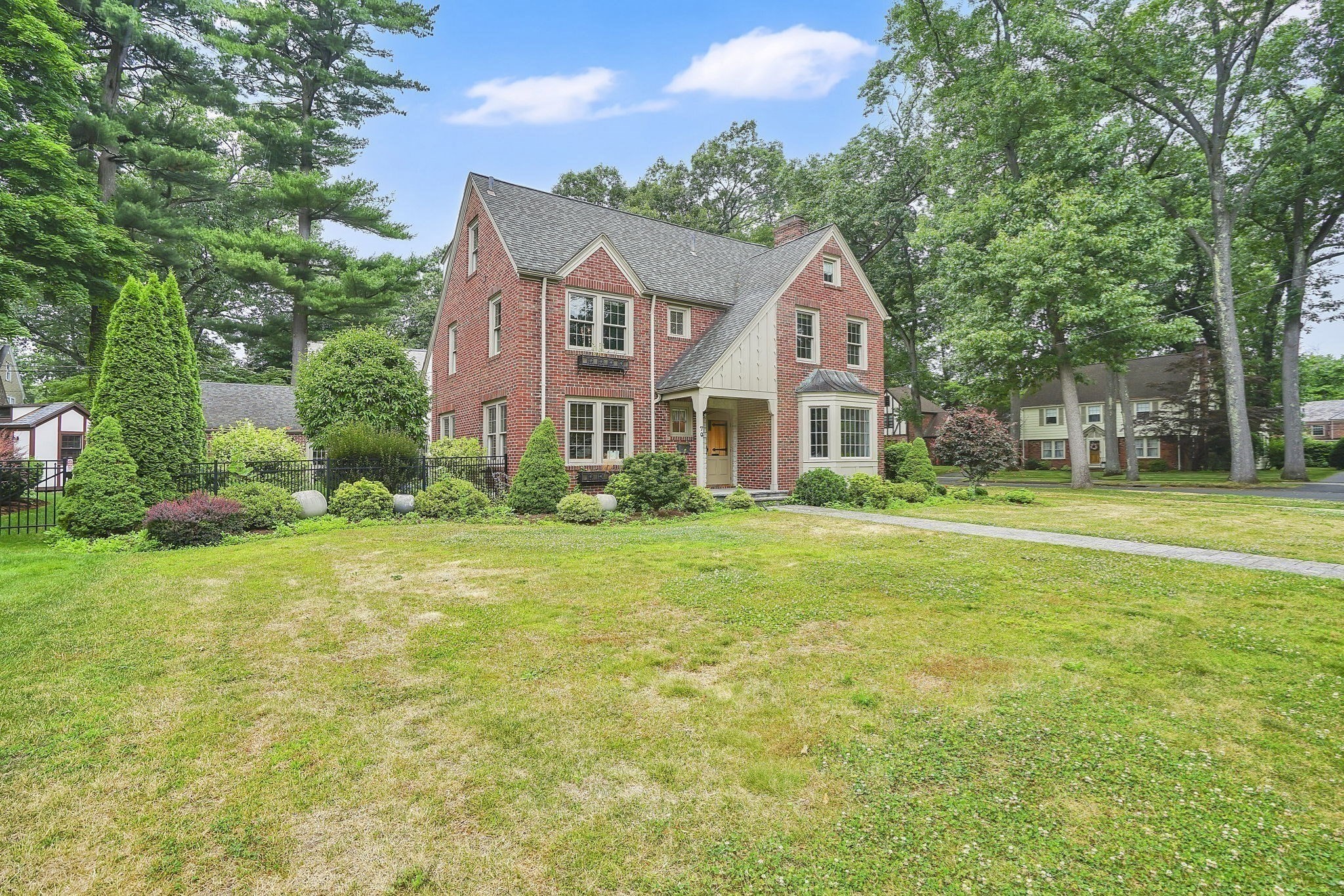 70 Dover Road Property Photo 2