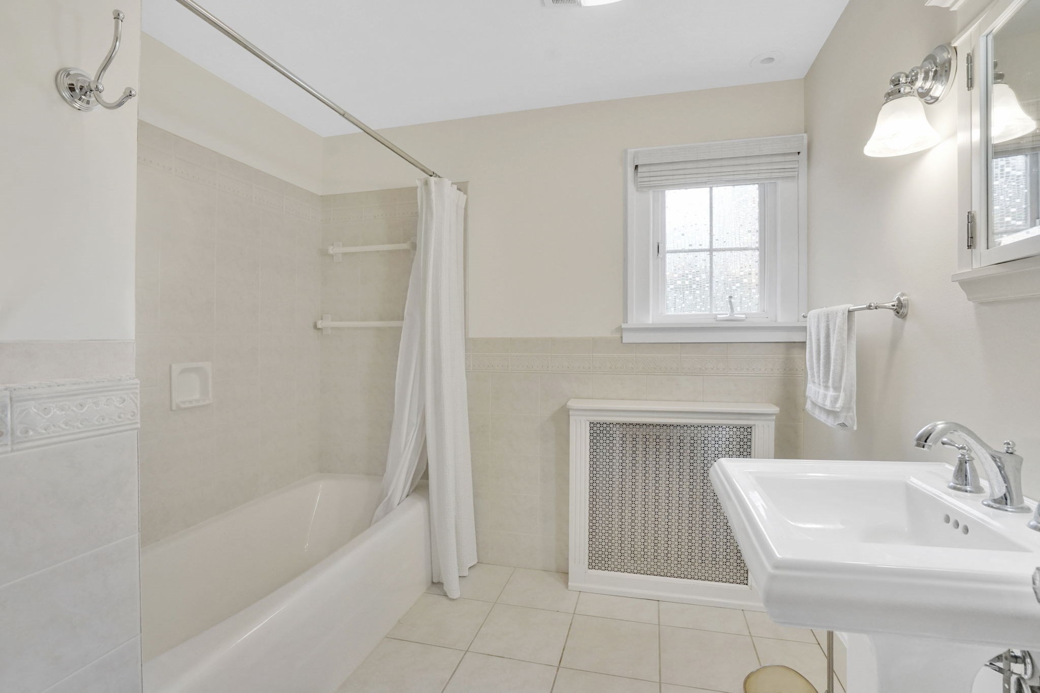70 Dover Road Property Photo 24