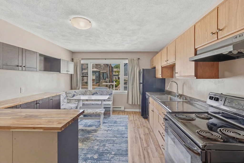 157 Maplewood Ave Property Photo 10