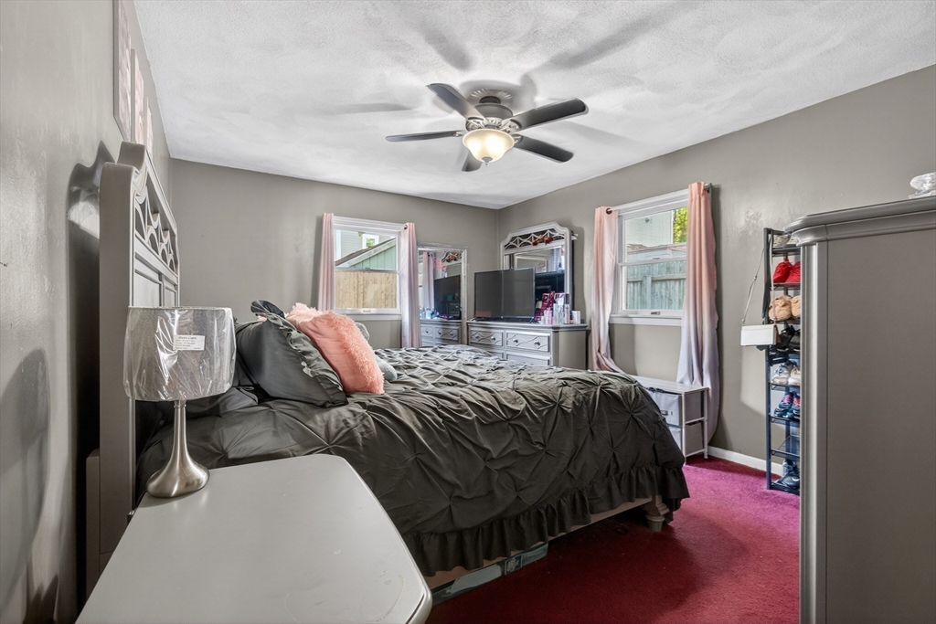 157 Maplewood Ave Property Photo 16