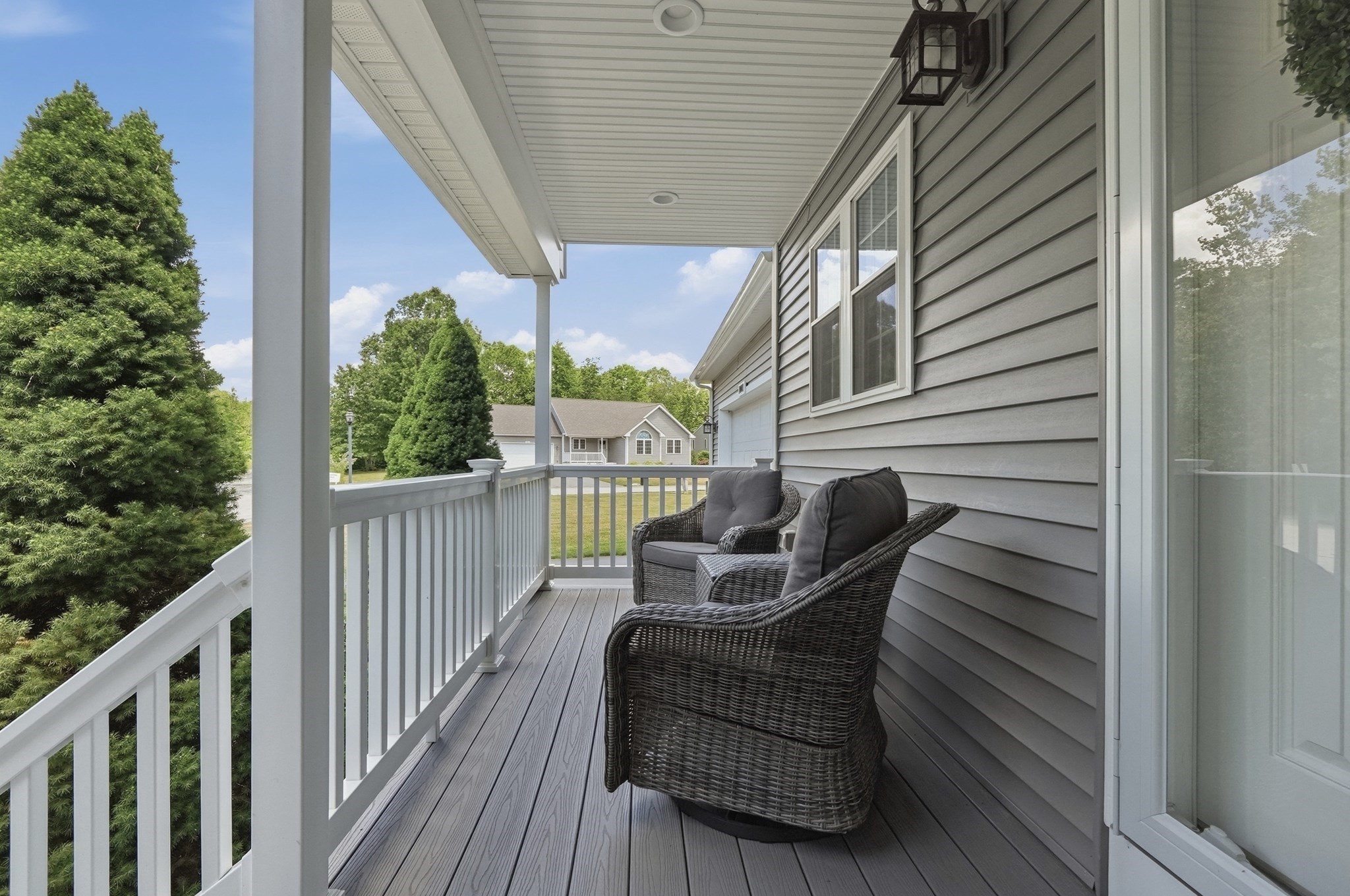 1001 Bayberry Drive Property Photo 3