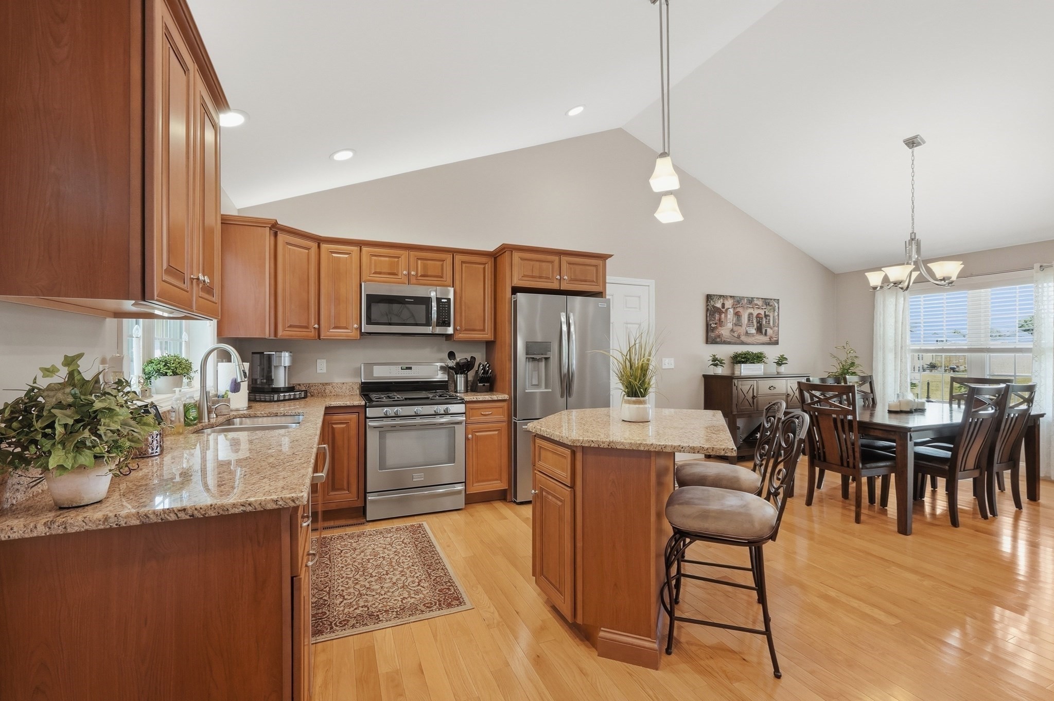 1001 Bayberry Drive Property Photo 8