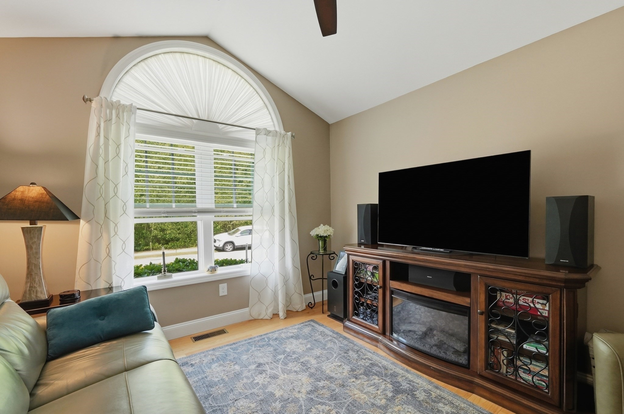 1001 Bayberry Drive Property Photo 11