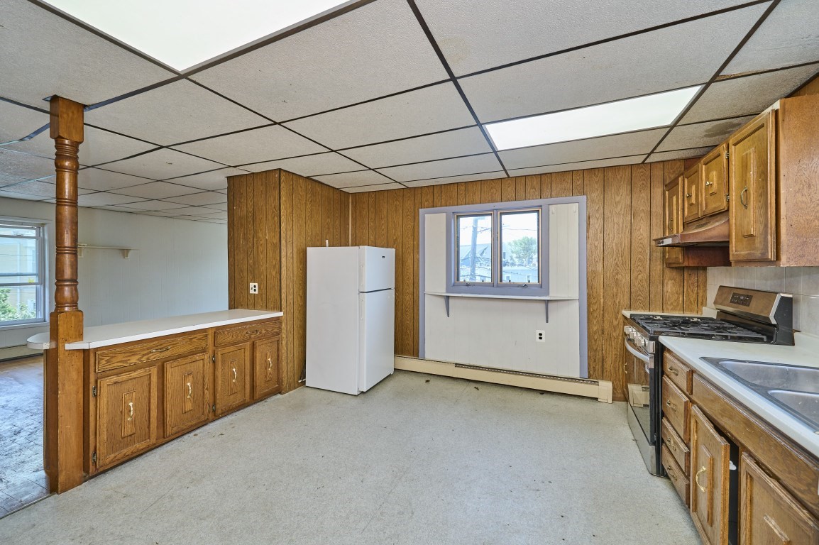 55 Elm St Property Photo 27