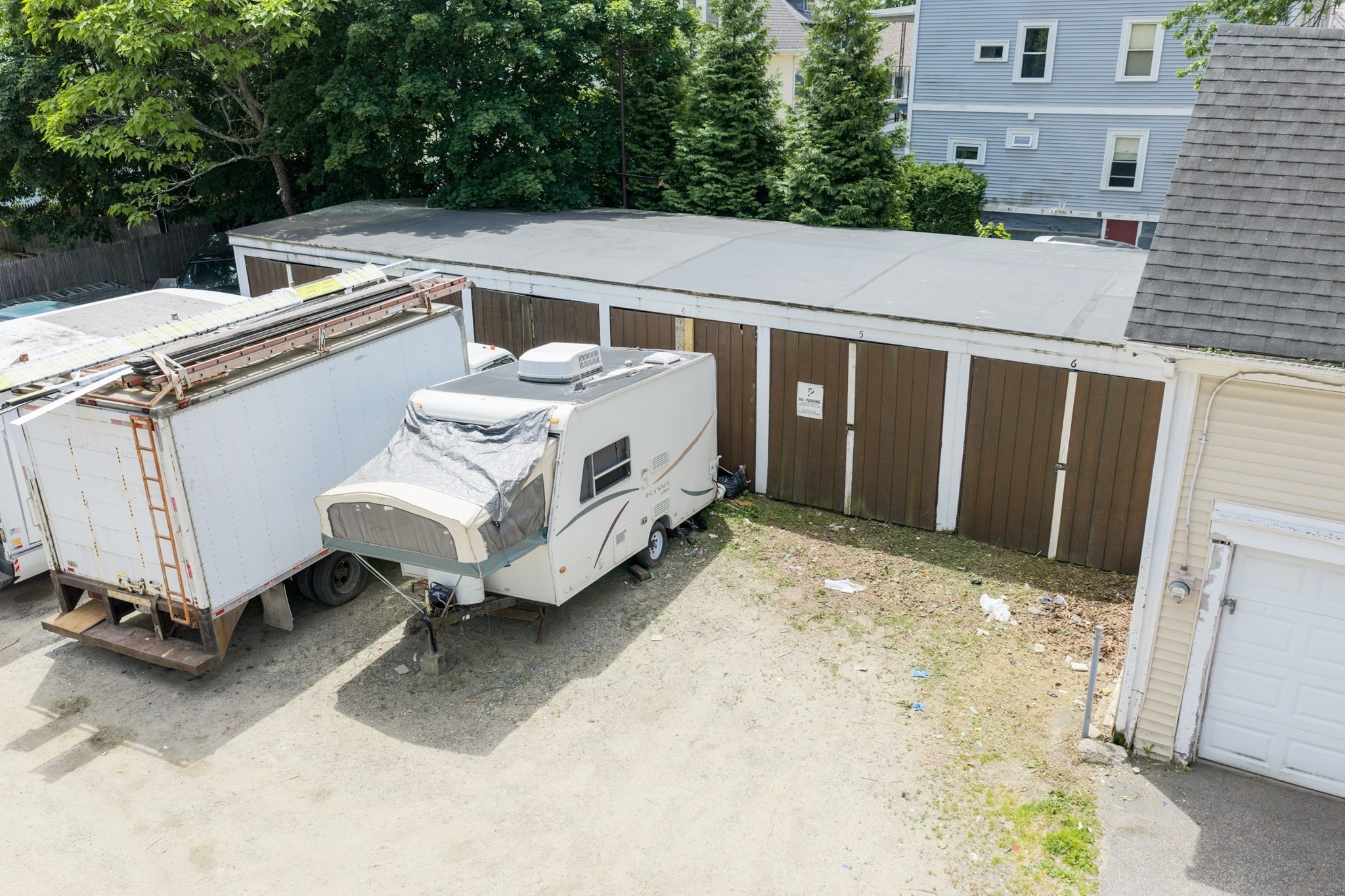 584 N Main St Property Photo 33