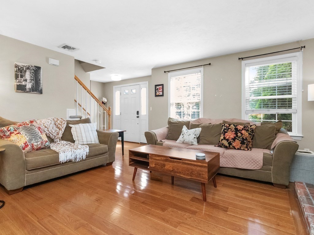45 Metacomet Avenue Property Photo 3