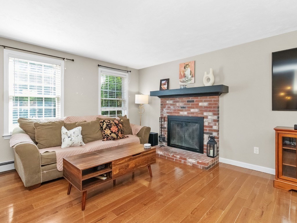 45 Metacomet Avenue Property Photo 4