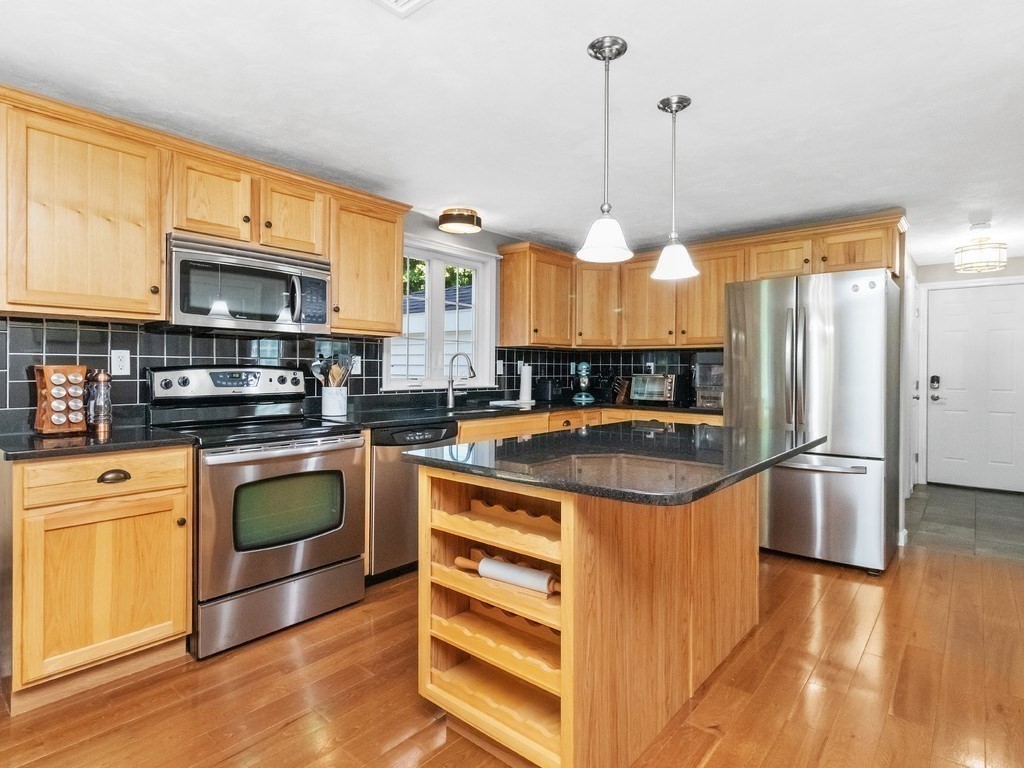 45 Metacomet Avenue Property Photo 6