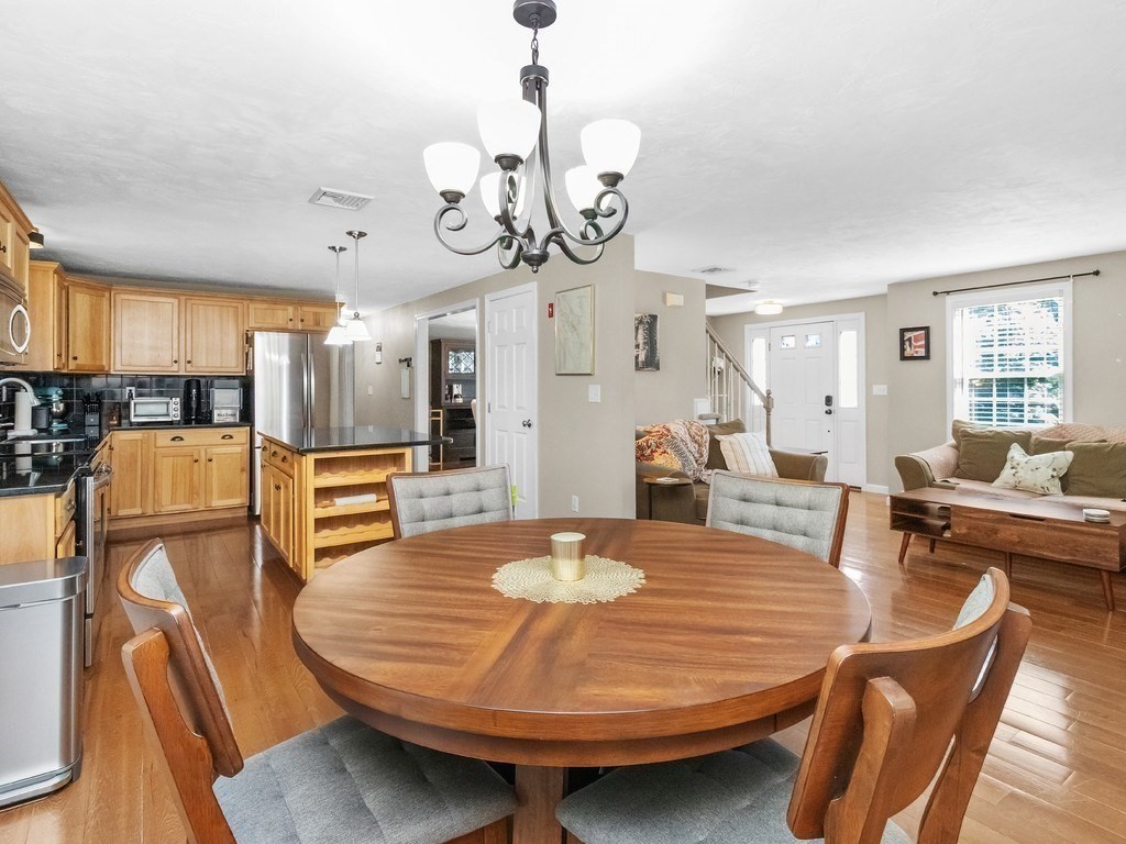 45 Metacomet Avenue Property Photo 8