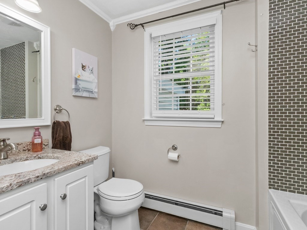 45 Metacomet Avenue Property Photo 14