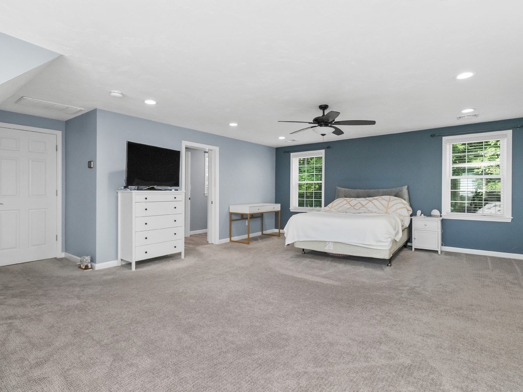 45 Metacomet Avenue Property Photo 16