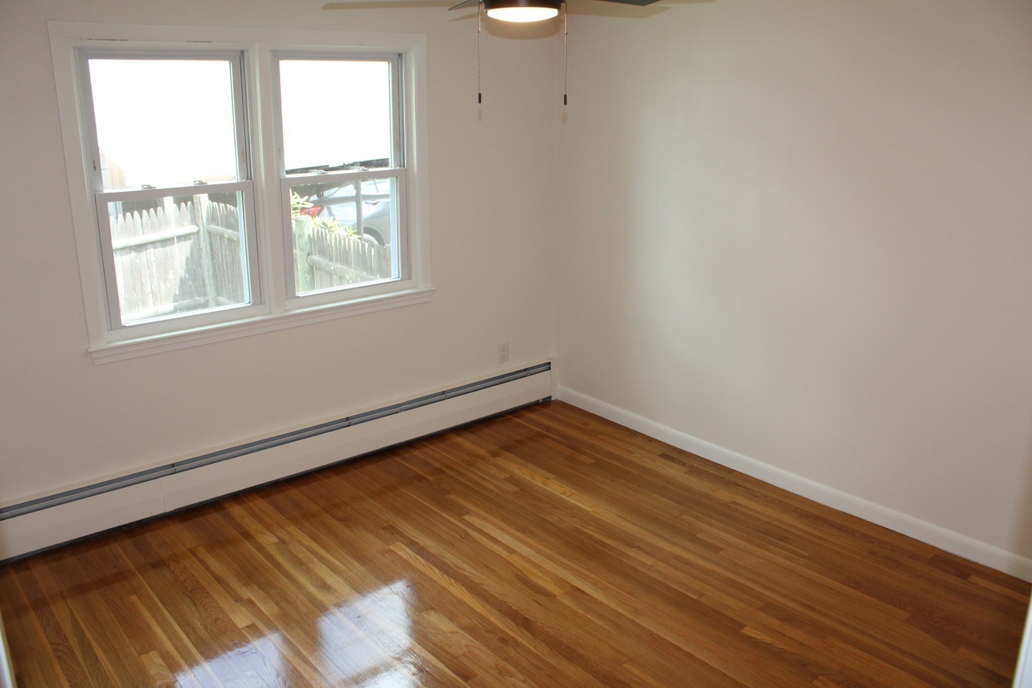 496 Winthrop St Property Photo 11