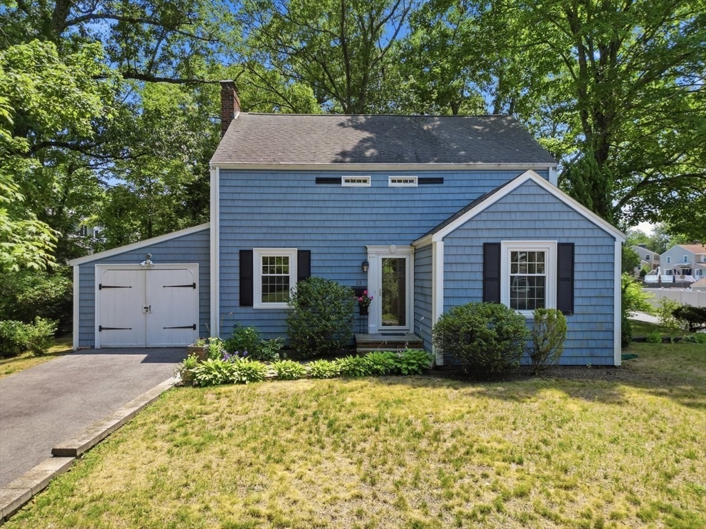23 Sheraton Avenue