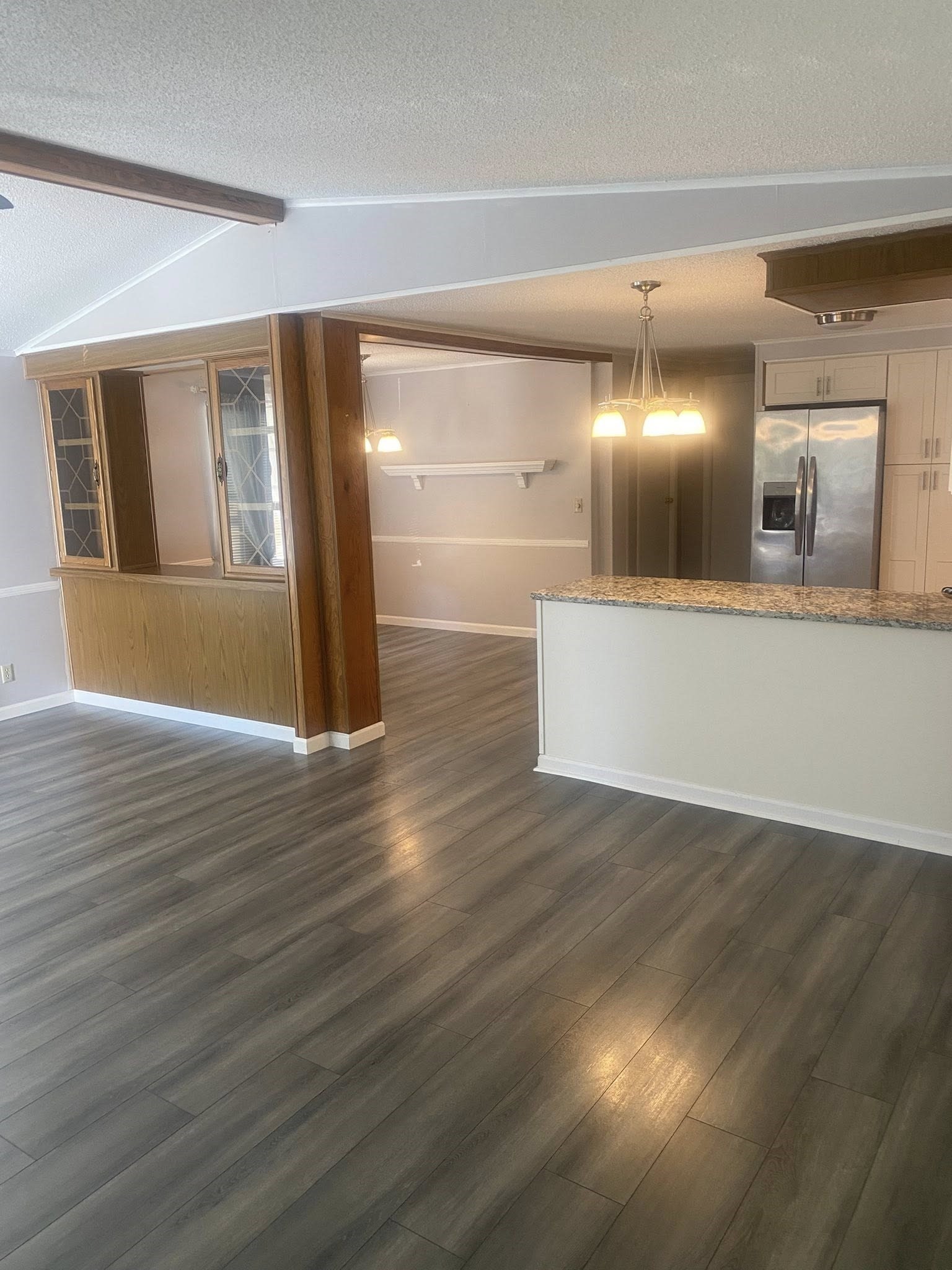 18 Parkwood Dr Property Photo 3