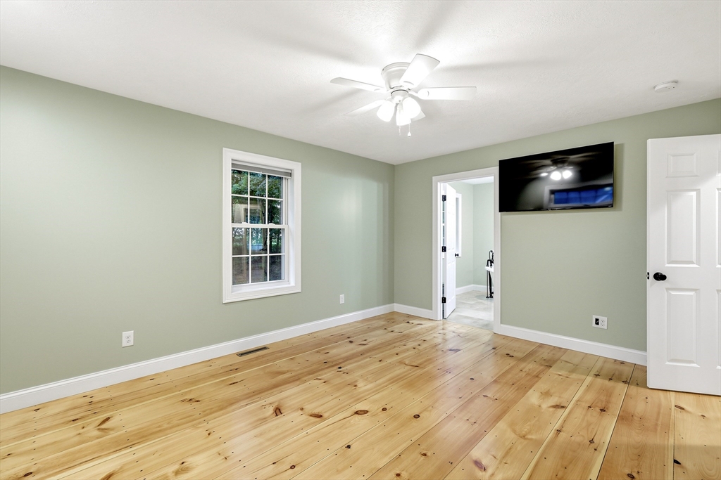 4 Depot Street Property Photo 26