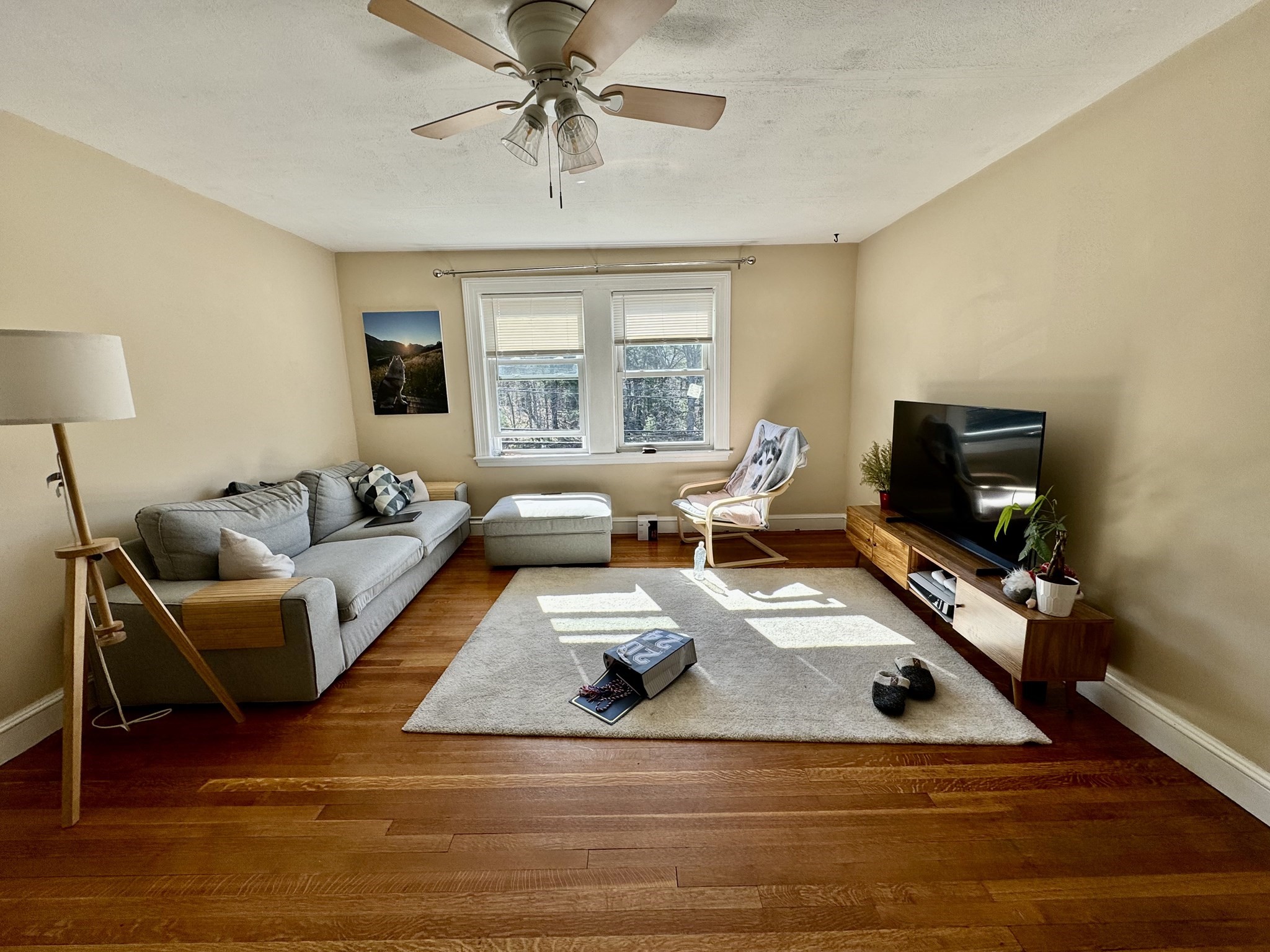 4907 Washington St # 3R Property Photo 1