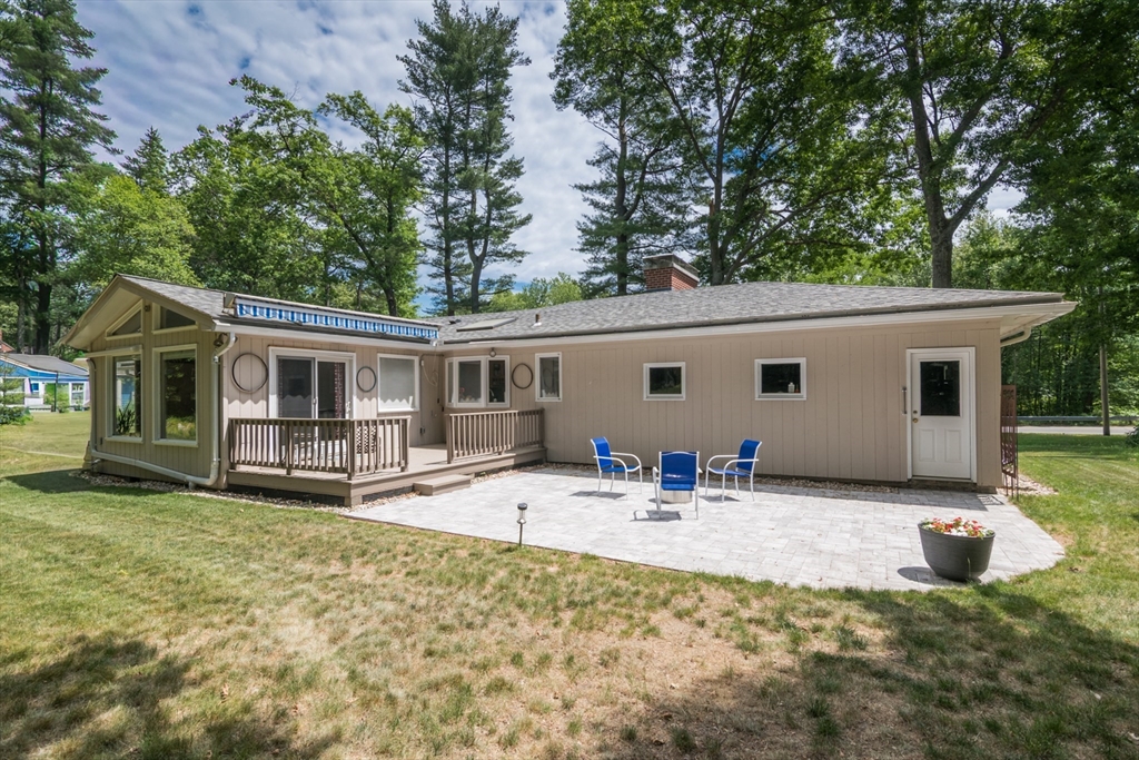 669 Westhampton Rd Property Photo 36